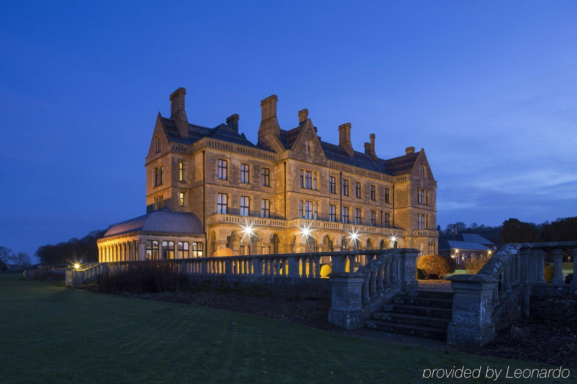 Mercure Warwickshire Walton Hall & 4* Wellesbourne