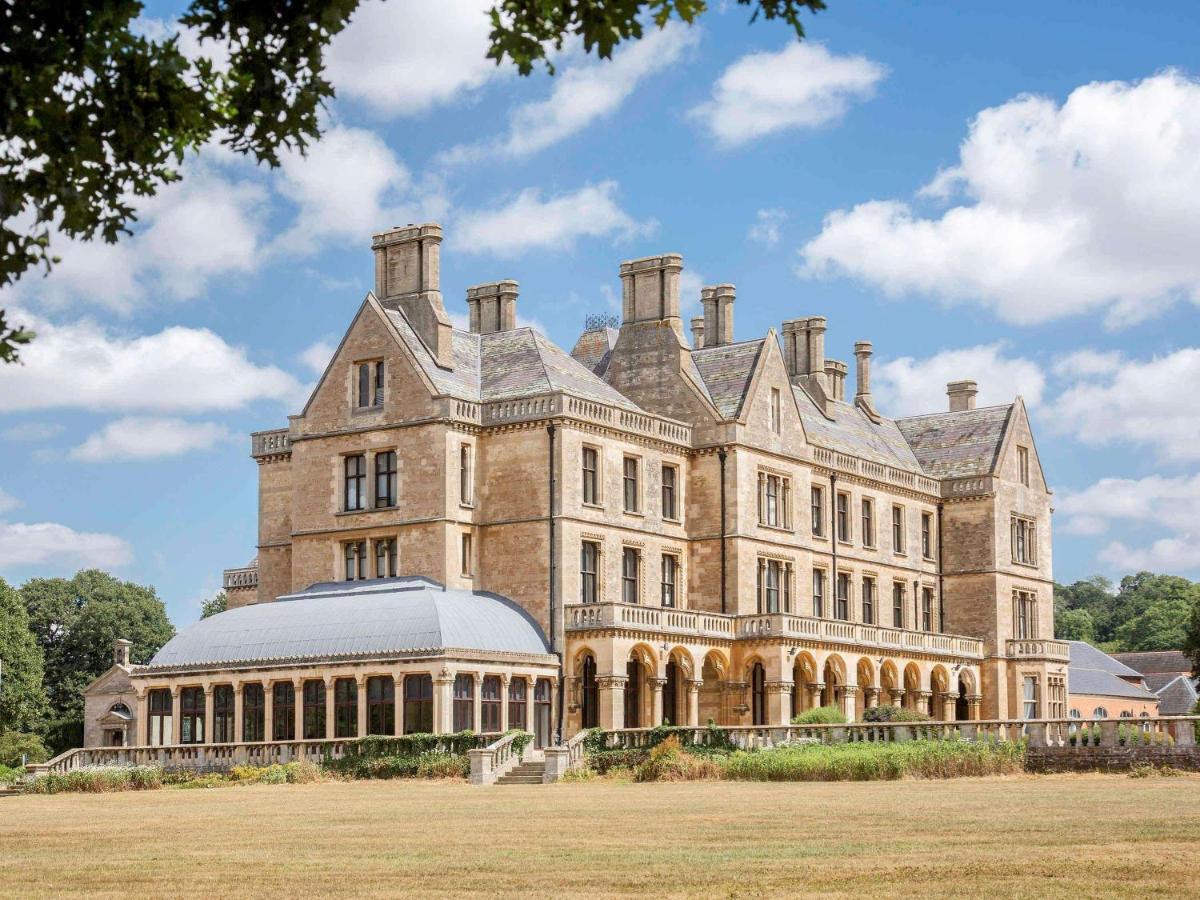 Mercure Warwickshire Walton Hall & 4*